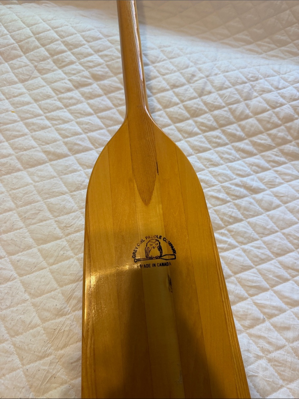 Classic Wooden Canoe Paddle - Natural Brown - Picture 6 of 7